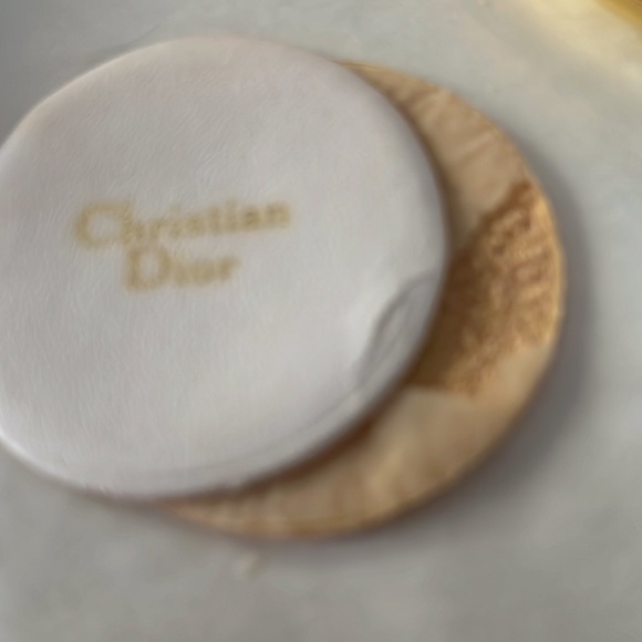 Christian Dior Powder Compact - Picture 4 of 10